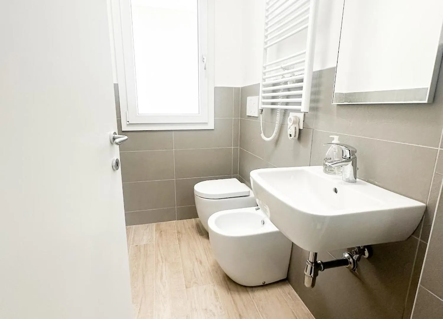 Villa Giorgio - Giardino Privato - A Pochi Passi Dal Mare Lido di Jesolo Apartament